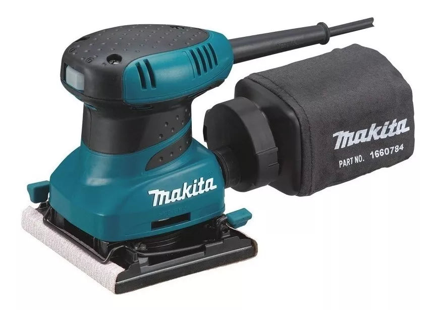 Lijadora de Acabado 4-1/2" X 4" 14,000 opm c/lija,placa perf.bolsa p/polvo 200W Makita BO4556
